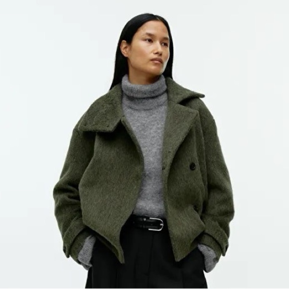 ISO Arket Fuzzy Wool-Blend Coat Green Color